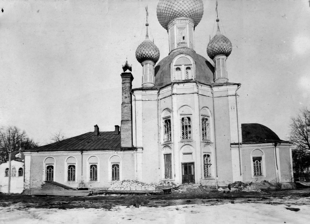 Переславский городской Собор, построен в 1740 году на месте бывшего женского монастыря мещанином Филиппом Фаддеевым Угрюмовым